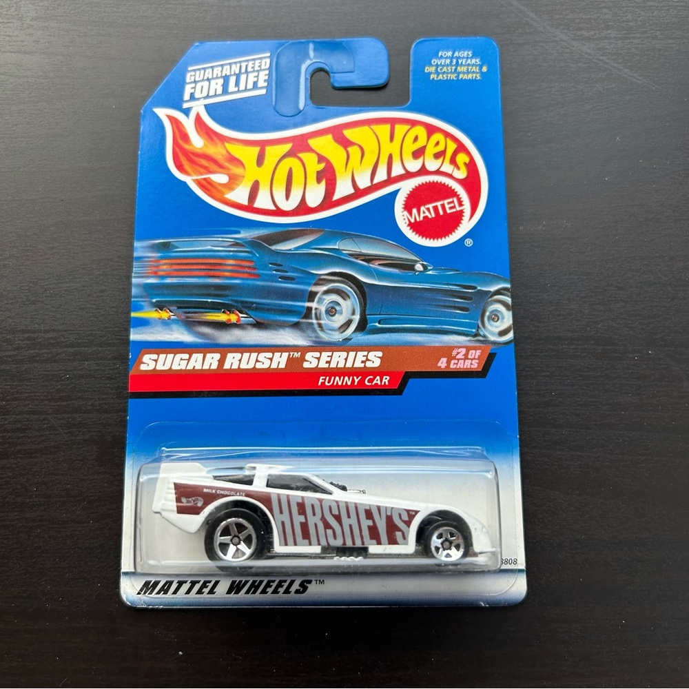 Hot Wheels 1998  #742 Sugar Rush Series-Hershey's 2/4 
FUNNY CAR NIB